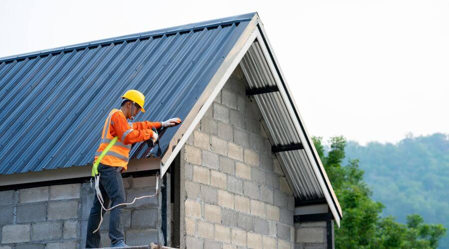 Expert Emergency Roof Repairs services in Cannon Falls, MN